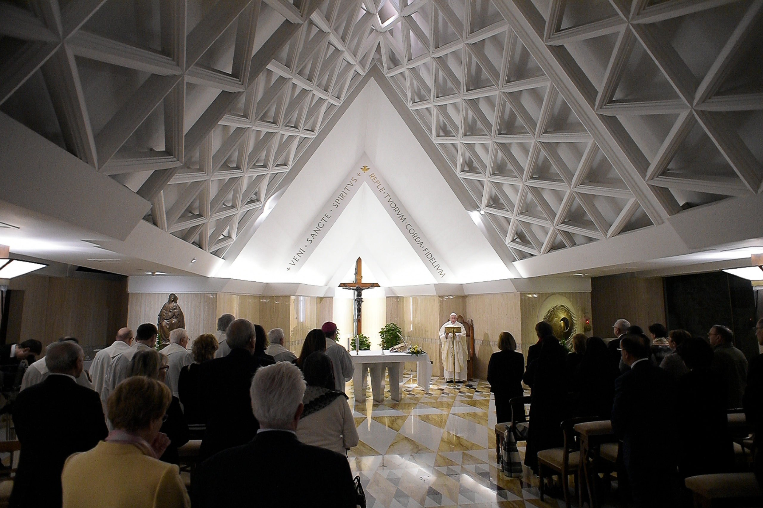 Messe à Ste Marthe : « La jalousie et l’envie tuent » avertit le pape François  00014_20012020-scaled