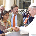 Eisham Ashiq, fille d'Asia Bibi, 15 avril 2015 @ L'Osservatore Romano