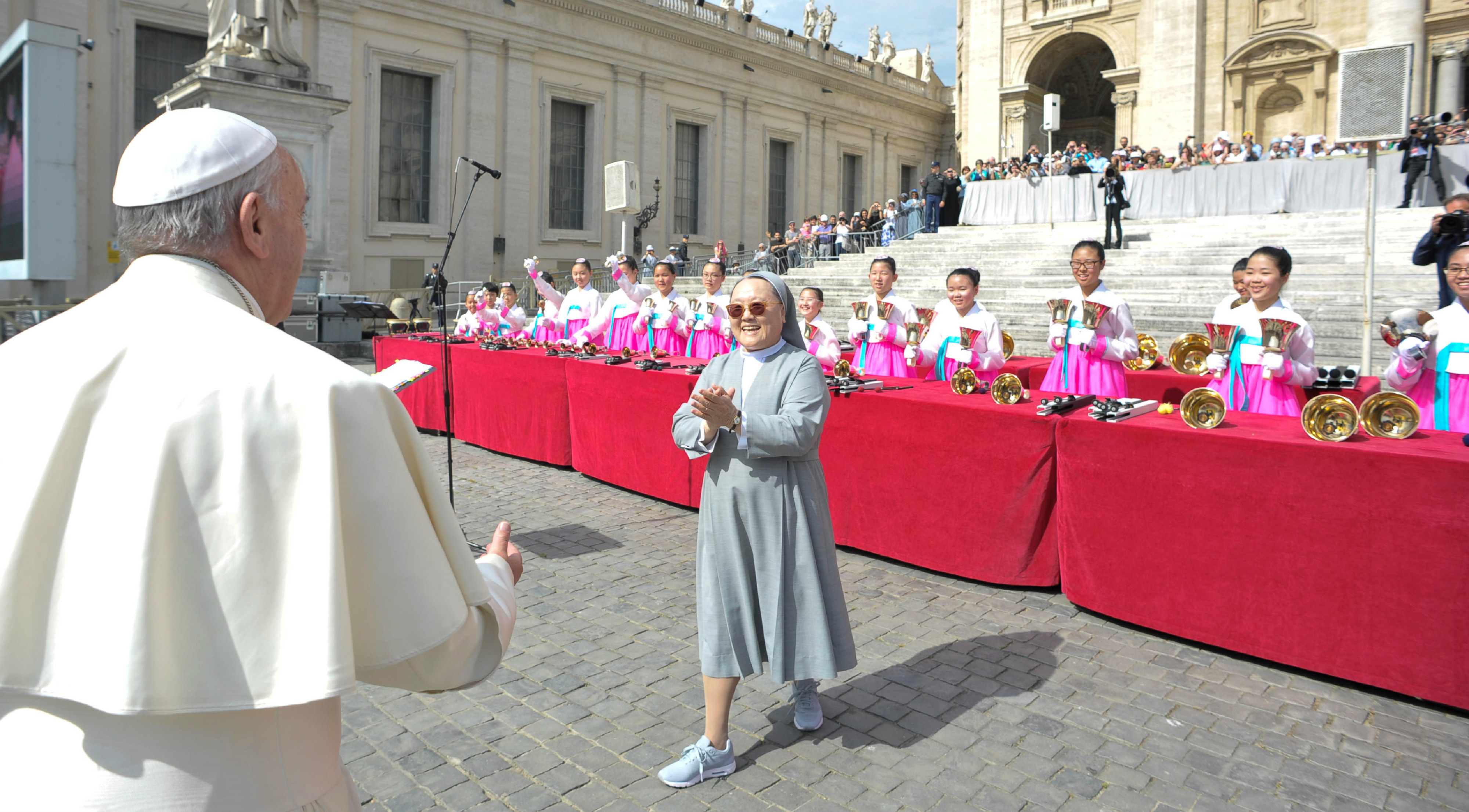 Pope greets group of Korean pilgrims during the General Audience of Wednesday 20th of May 2015
