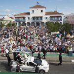 Rencontre avec les familles à Santiago de Cuba © L'Osservatore Romano
