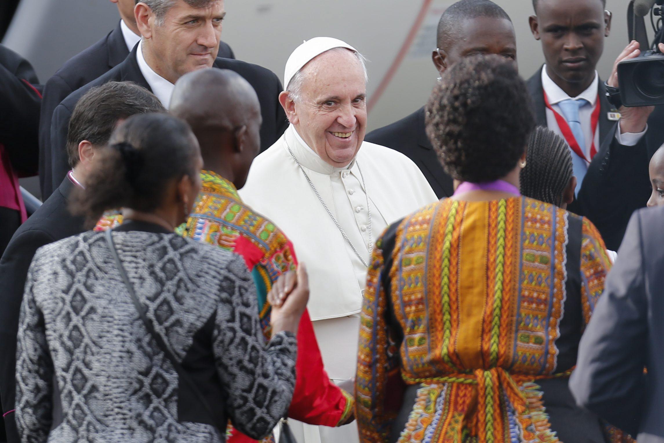 Pope Francis at his arrival at Jomo Kenyatta International Airport in Nairobi