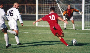 Football © Wikimedia commons / Rick Dikeman