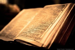 La Bible @ Robert Cheaib - flickr.com/theologhia