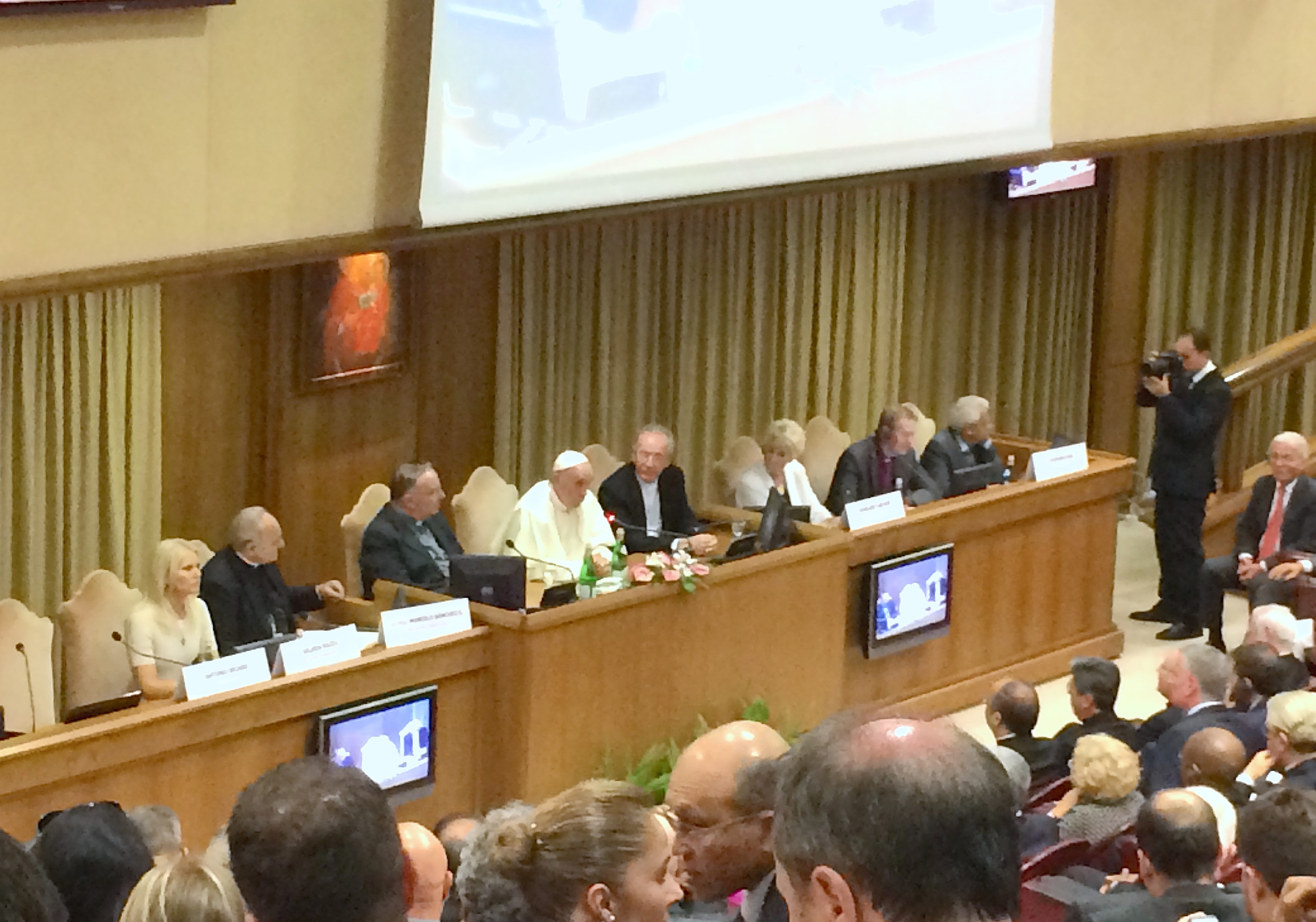 Summit of the mayors of the world in the Vatican