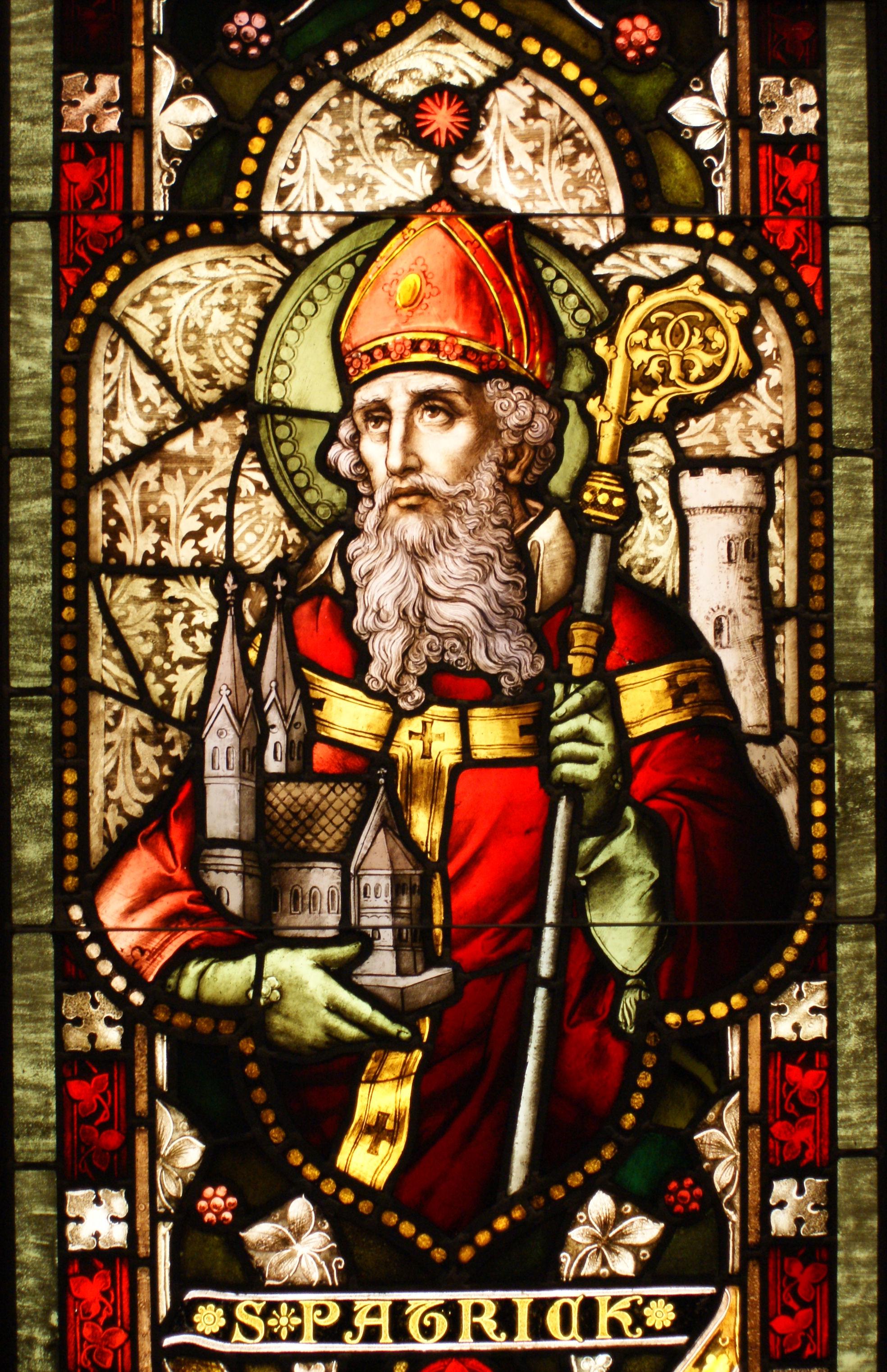 Saint Patrick, vitrail, wikimedia commons