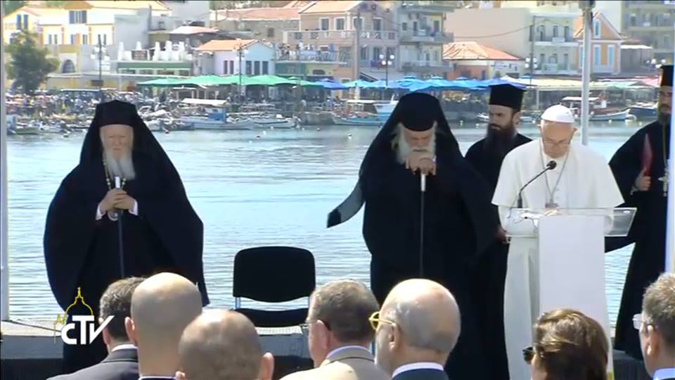 Prière en mémoire des morts de mer Egée et pour les réfugiés