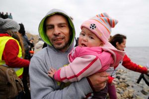 Migrants sur une plage de Lesbos, 29 janvier 2016 - Cortesia JRS