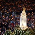 La Vierge de Fatima, sanctuaire de Fatima (Portugal)