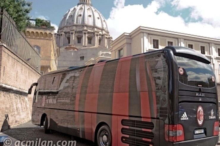 Bus du club de Milan au Vatican, Milan Ac