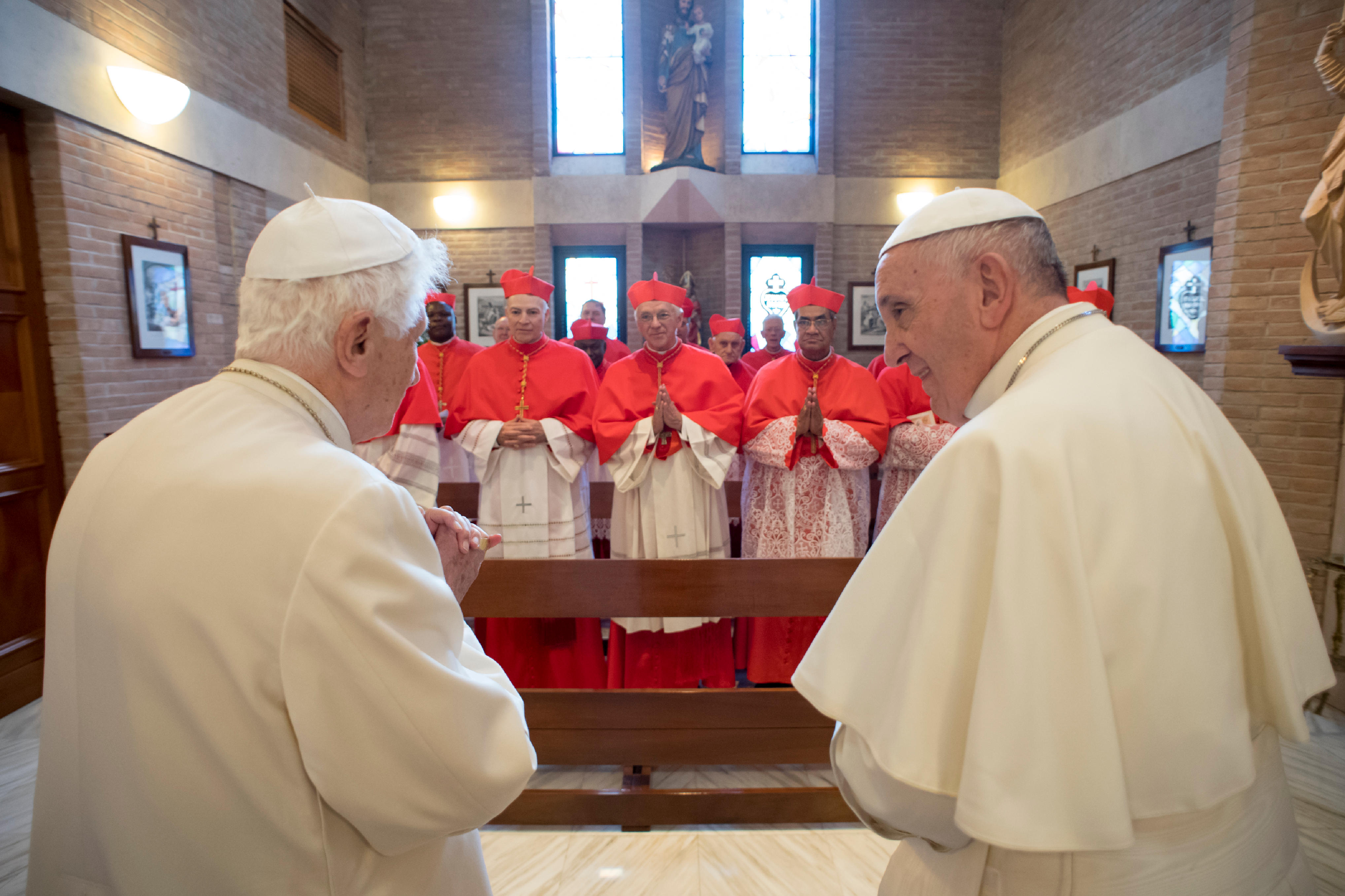Benoît XVI rencontre les nouveaux cardinaux du 19 novembre 2016 © L'Osservatore Romano