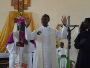 Mgr Emmanuel Dassi Youfang courtoisie du diocèse de Bafoussam http://diocesedebafoussam.cm/
