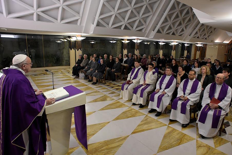 Messe à Sainte-Marthe, 6 déc. 2016 © L'Osservatore Romano