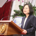 La présidente Tsai Ing-wen, courtoisie de mobileen.president.gov.tw