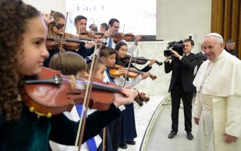 The Brazilian Tropical Violins" de Rio de Janeiro © L'Osservatore Romano
