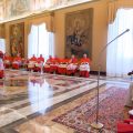 Consistoire pour la canonisation de bienheureux, 20 avril 2017 © L'Osservatore Romano
