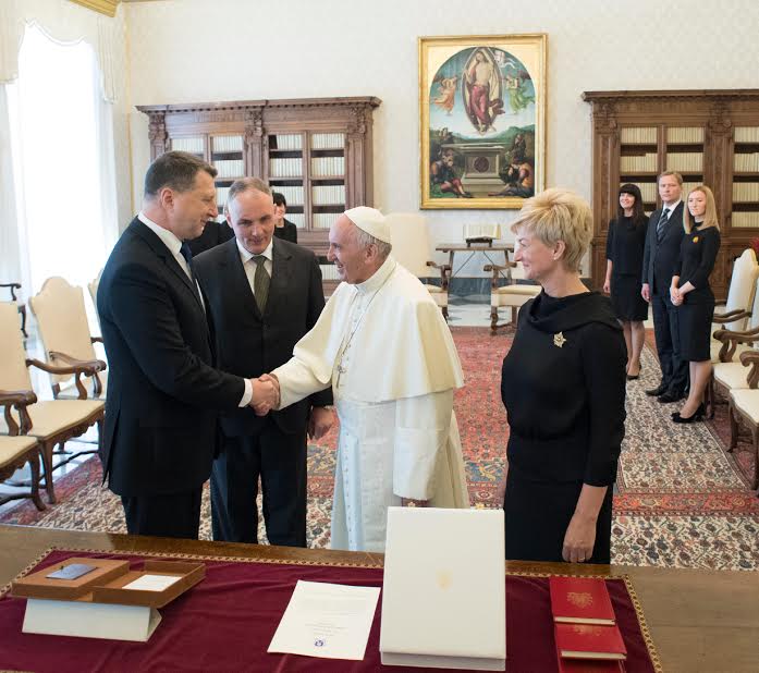 Visite du président de Lettonie © L'Osservatore Romano