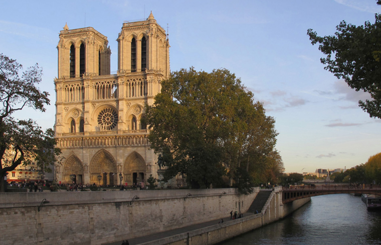 Notre-Dame de Paris © Wikimedia Commons / Gilbert Bochenek