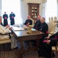 Mgr Delannoy, Mgr Carré, Mgr Pontier, Mgr Ribadeau Dumas, 11/05/2017 @ L'Osservatore Romano