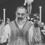 Saint Padre Pio © Wikimedia commons