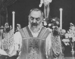 Saint Padre Pio © Wikimedia commons