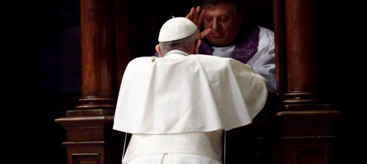 Confession, Pape François, mars 2017 © L'Osservatore Romano