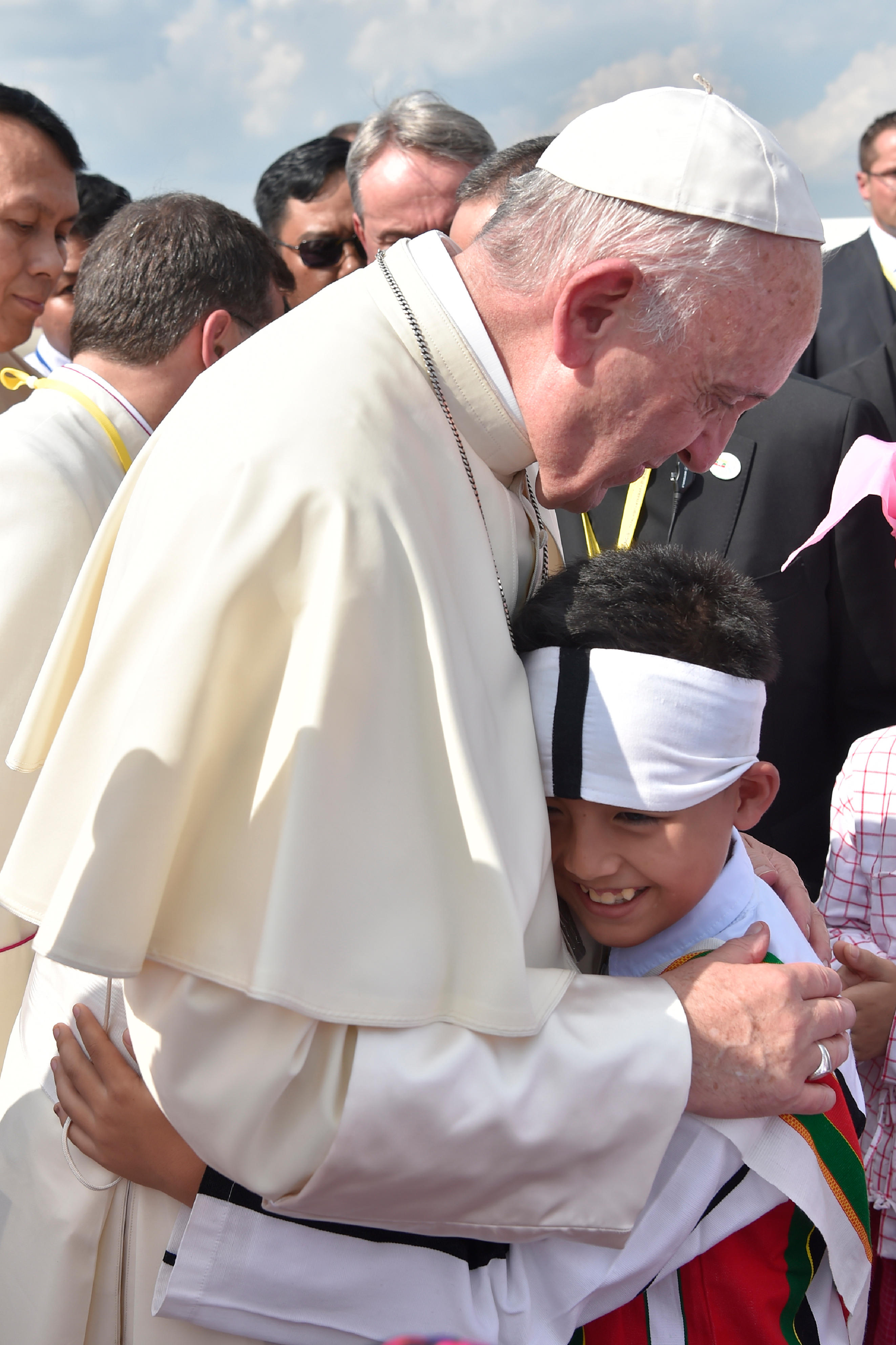 Arrivée du pape à Yangon, Myanmar © L'Osservatore Romano
