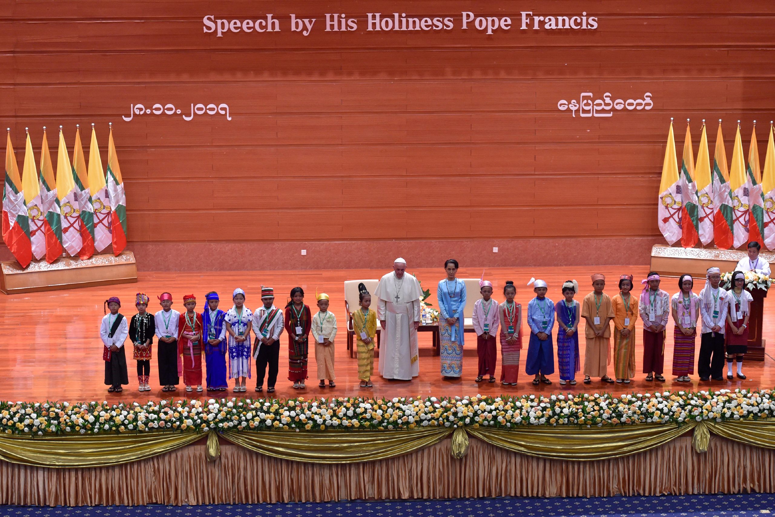 Myanmar, discours aux forces vives du pays, 28/11/2017 © L'Osservatore Romano