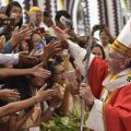 Messe avec les jeunes, cathédrale St Mary, Rangoon, Myanmar © L'Osservatore Romano