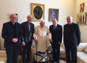 Benoît XVI et les lauréats du Prix Ratzinger © fondazioneratzinger.va