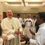 Conversation du pape François avec les jésuites du Bangladesh, par le p. Antonio Spadaro SJ