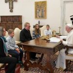 Le pasteur Jens-Martin Kruse et sa famille 11/01/2018 @ Vatican Media