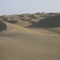 Désert du Taklamakan en Chine © Wikimedia commons /By 6-A04-W96-K38-S41-V38