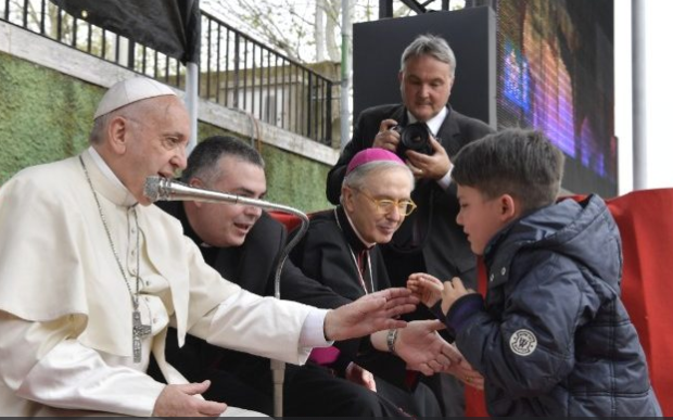 Avec les enfants de San Paolo della Croce © Vatican Media