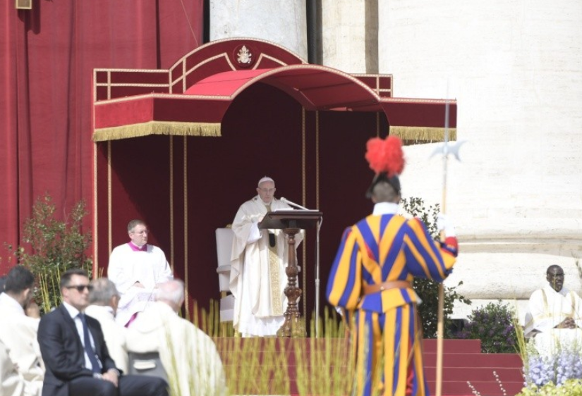 Messe du dimanche de la miséricorde © Vatican Media