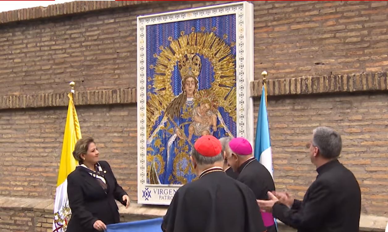 ND du Rosaire dans les Jardins du Vatican © Vatican News