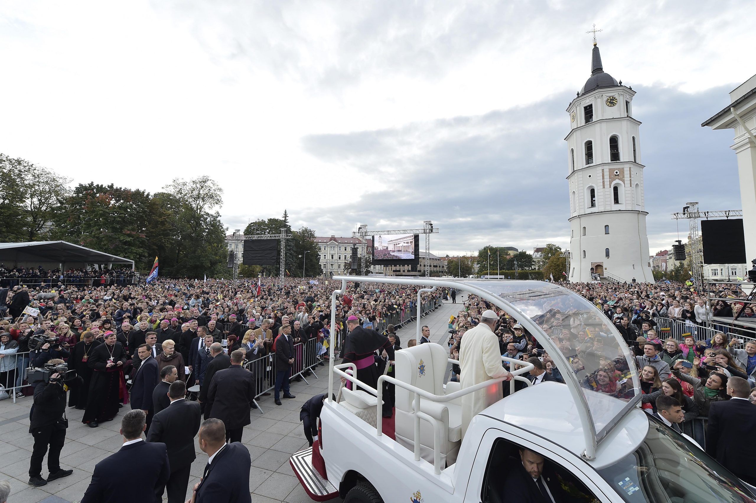 Rencontre avec les jeunes, Vilnius © Vatican Media