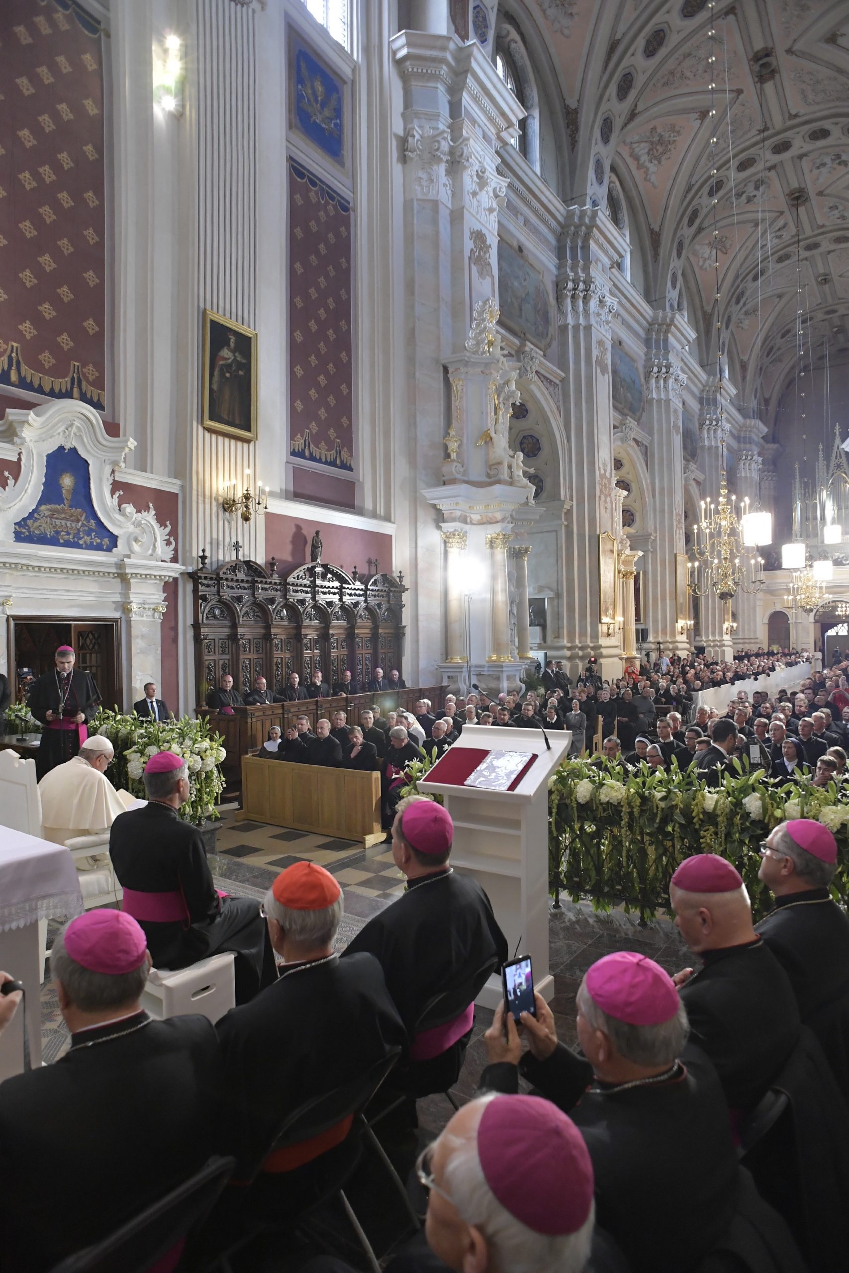 Kaunas, rencontre avec les consacrés et le clergé, 23 sept. 2018, © Vatican Media