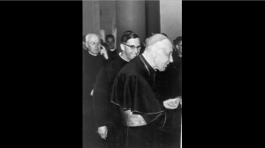 Cardinal Bea © Wikimedia commons