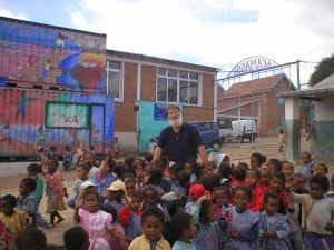 P. Pedro Opeka @Jesus Maria Sylveira/Facebook Amigos del Padre Opeka