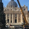 Sapin de Noël place Saint-Pierre © Vatican Media