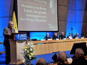 Le prof. Guy Coq à l'UNESCO © Mission du Saint-Siège