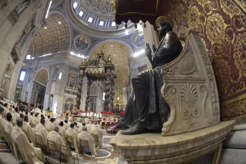Statue de Saint Pierre © Vatican Media