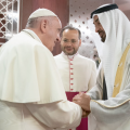 Arrivée à Abou Dhabi © Vatican Media