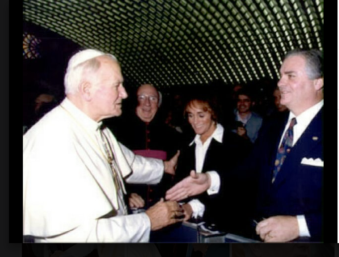 Audience de Jean-Paul II @ Facebook de Gary Krupp