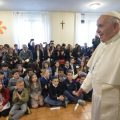 Enfants et jeunes de la paroisse San Crispino da Viterbo a Labaro © Vatican Media