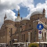 Basilique Saint-Antoine @ wikimedia commons / Didier Descouens
