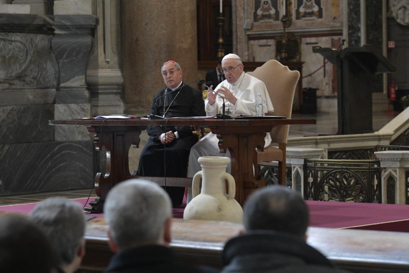 Rencontre du clergé de Rome © Vatican Media