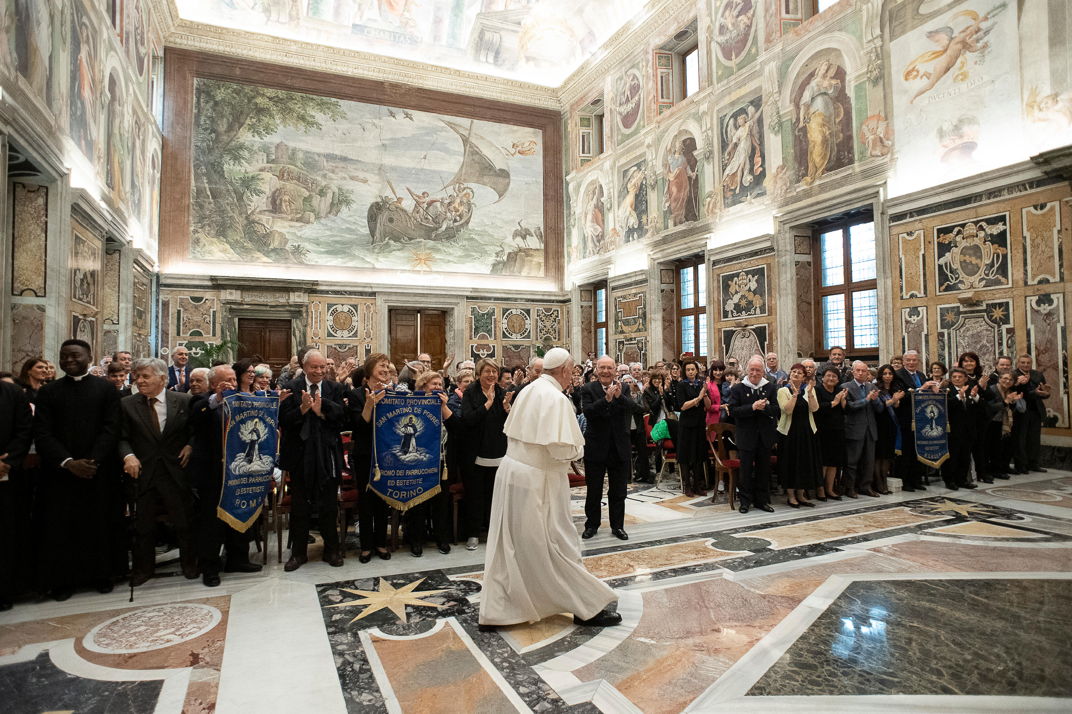 Coiffeurs des Comités de Saint Martin de Porrès © Vatican Media