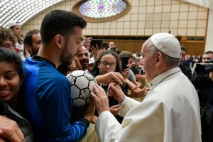 Jeunes sportifs, fédération de football italienne © Vatican Media