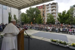 Rencontre avec les jeunes à Skopje, Macédoine du Nord © Vatican Media